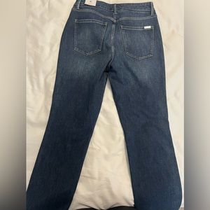 NWT HOLLY vintage straight crop jeans